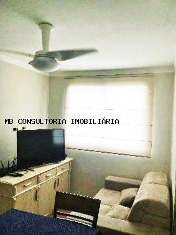 Apartamento à venda com 2 quartos, 47m² - Foto 2
