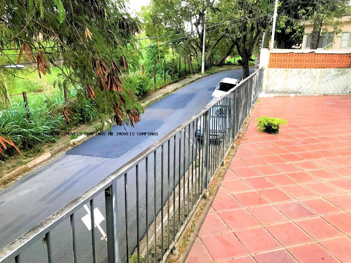 Casa à venda com 3 quartos, 289m² - Foto 3