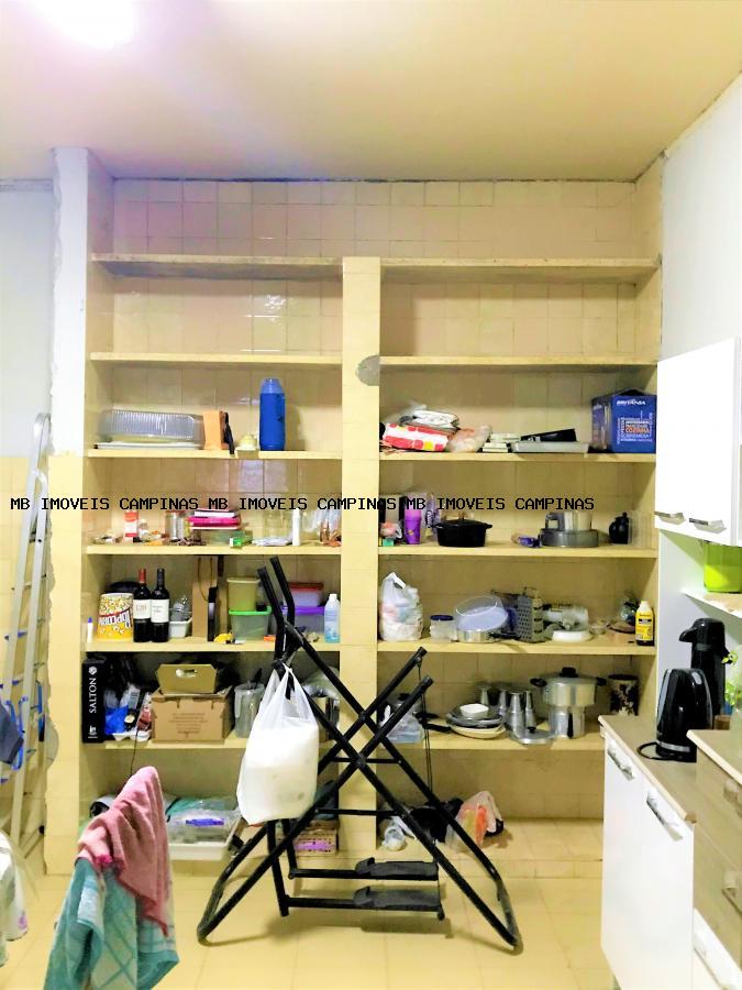 Casa à venda com 3 quartos, 289m² - Foto 18