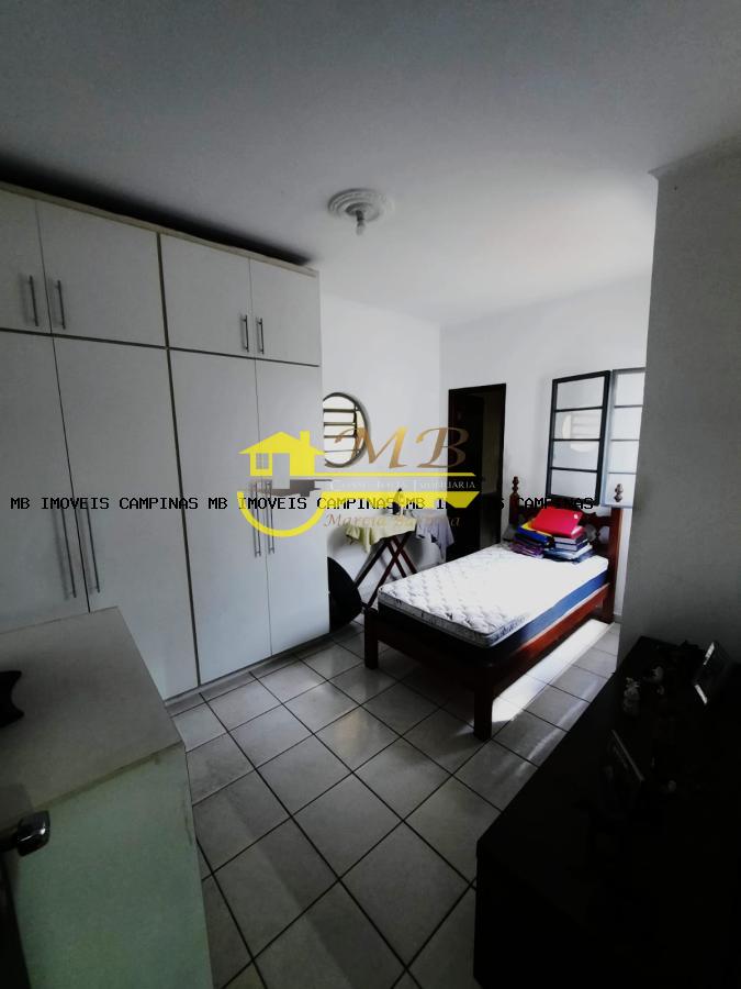 Casa, 3 quartos, 249 m² - Foto 15