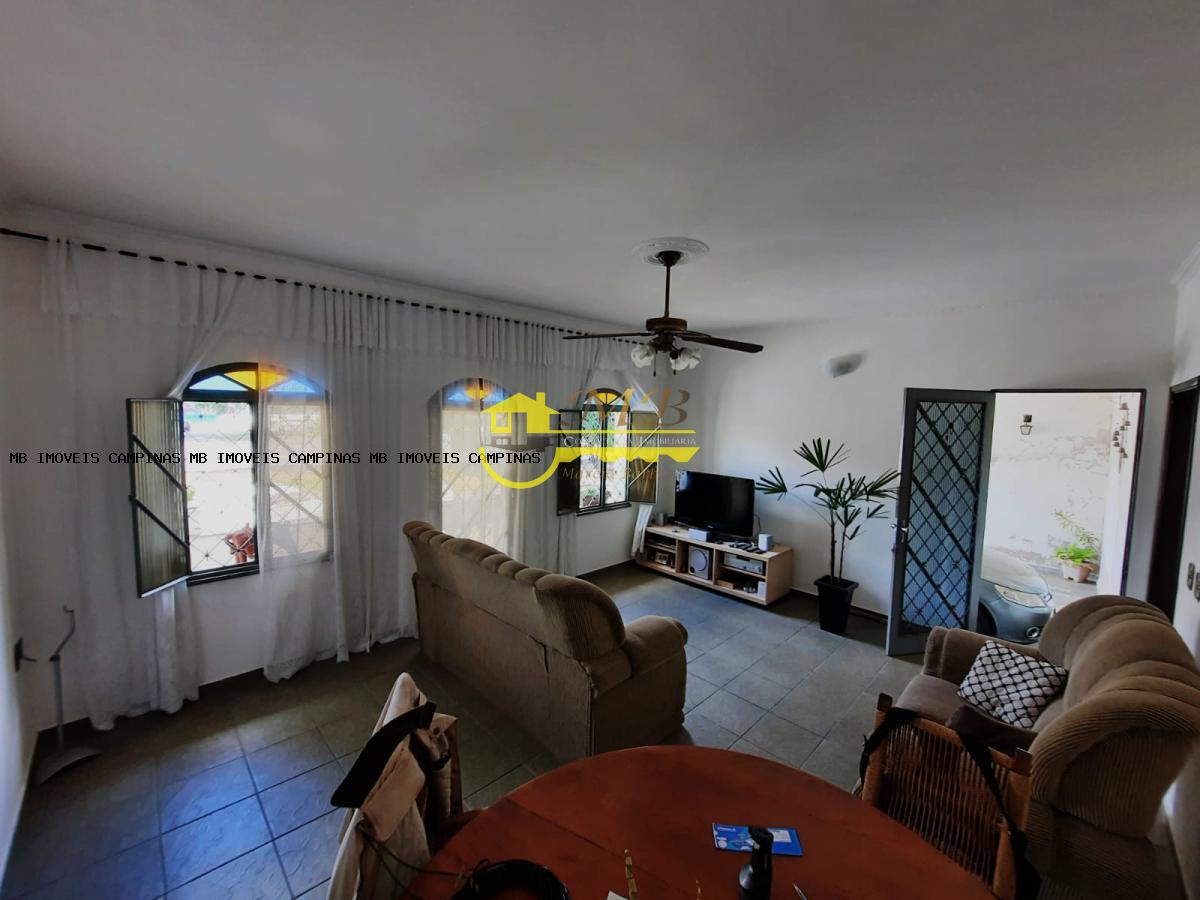 Casa, 3 quartos, 249 m² - Foto 16