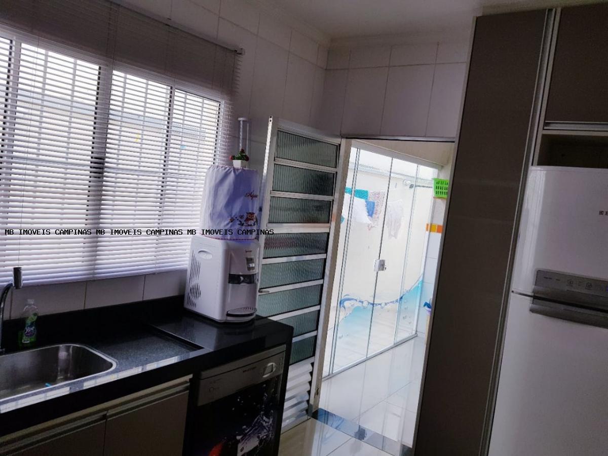 Casa, 3 quartos, 205 m² - Foto 11