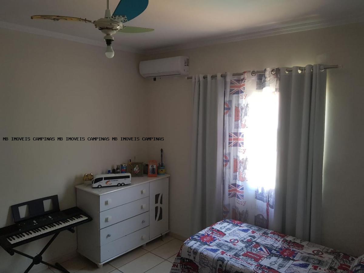 Casa, 3 quartos, 205 m² - Foto 15