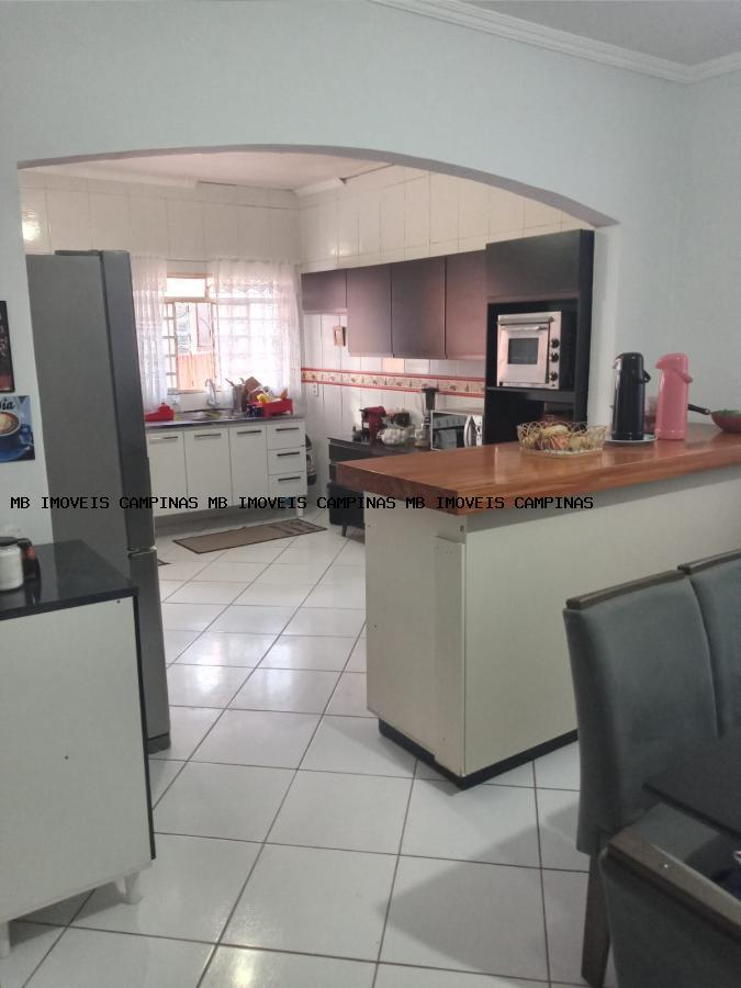 Casa, 3 quartos, 250 m² - Foto 12