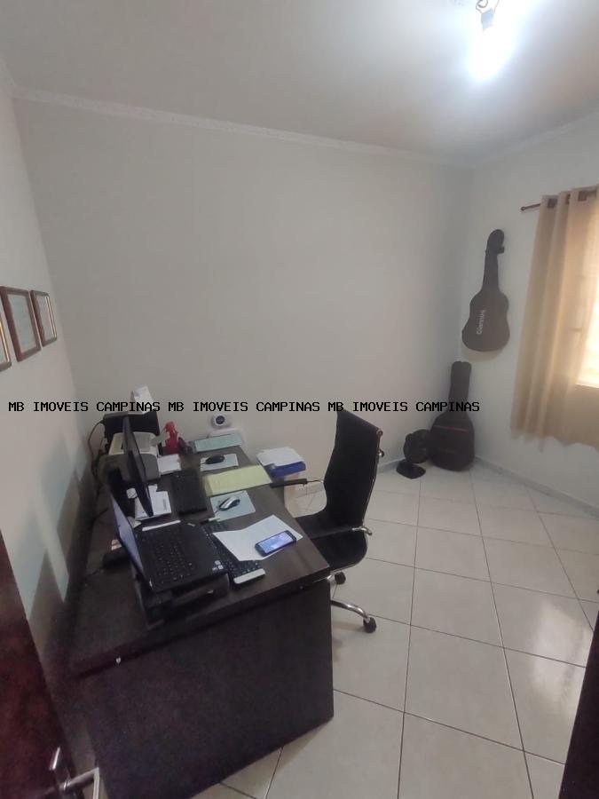 Casa à venda com 3 quartos, 300m² - Foto 6