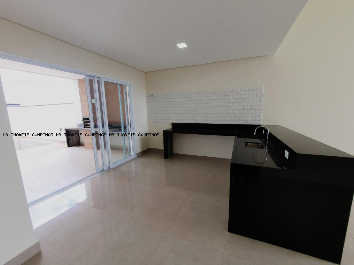 Casa de Condomínio à venda com 3 quartos, 250m² - Foto 8