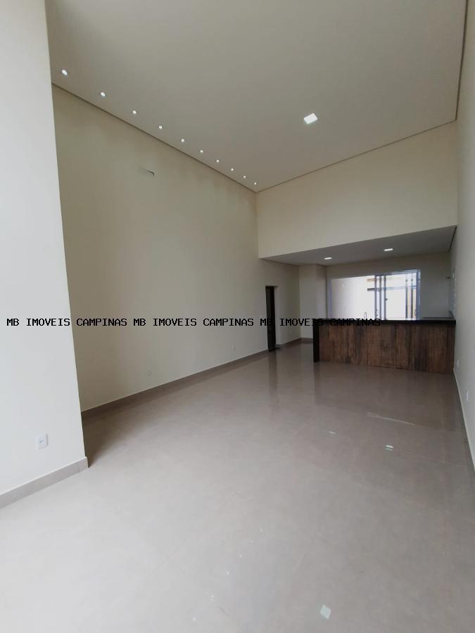 Casa de Condomínio à venda com 3 quartos, 250m² - Foto 12