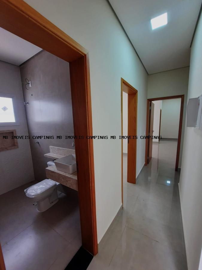 Casa de Condomínio à venda com 3 quartos, 250m² - Foto 13