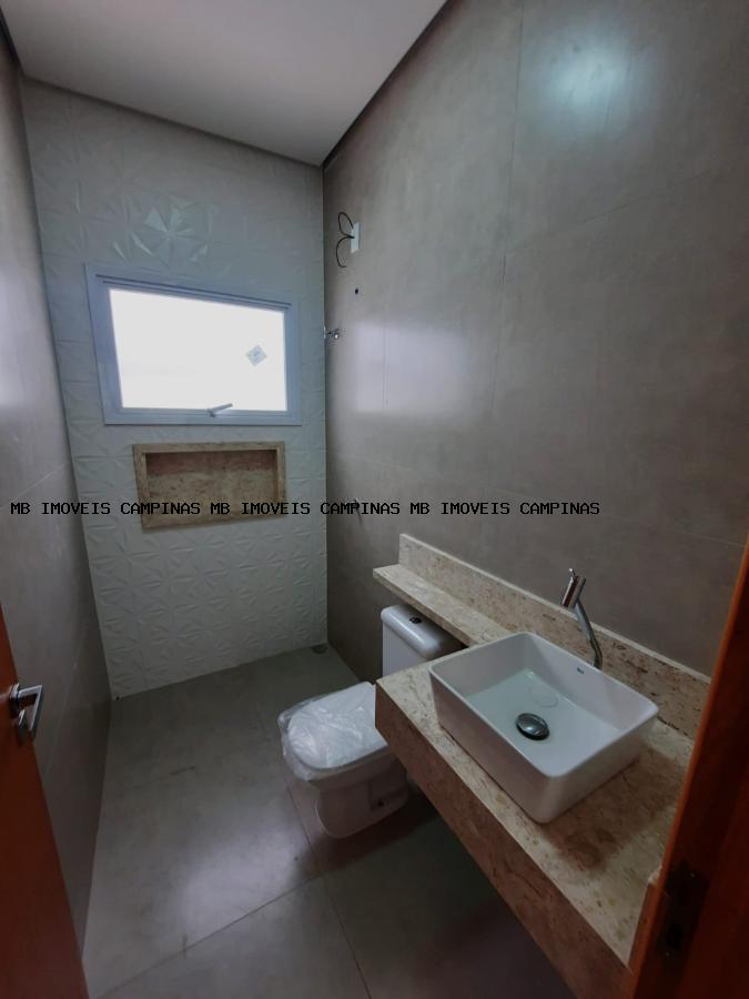Casa de Condomínio à venda com 3 quartos, 250m² - Foto 18