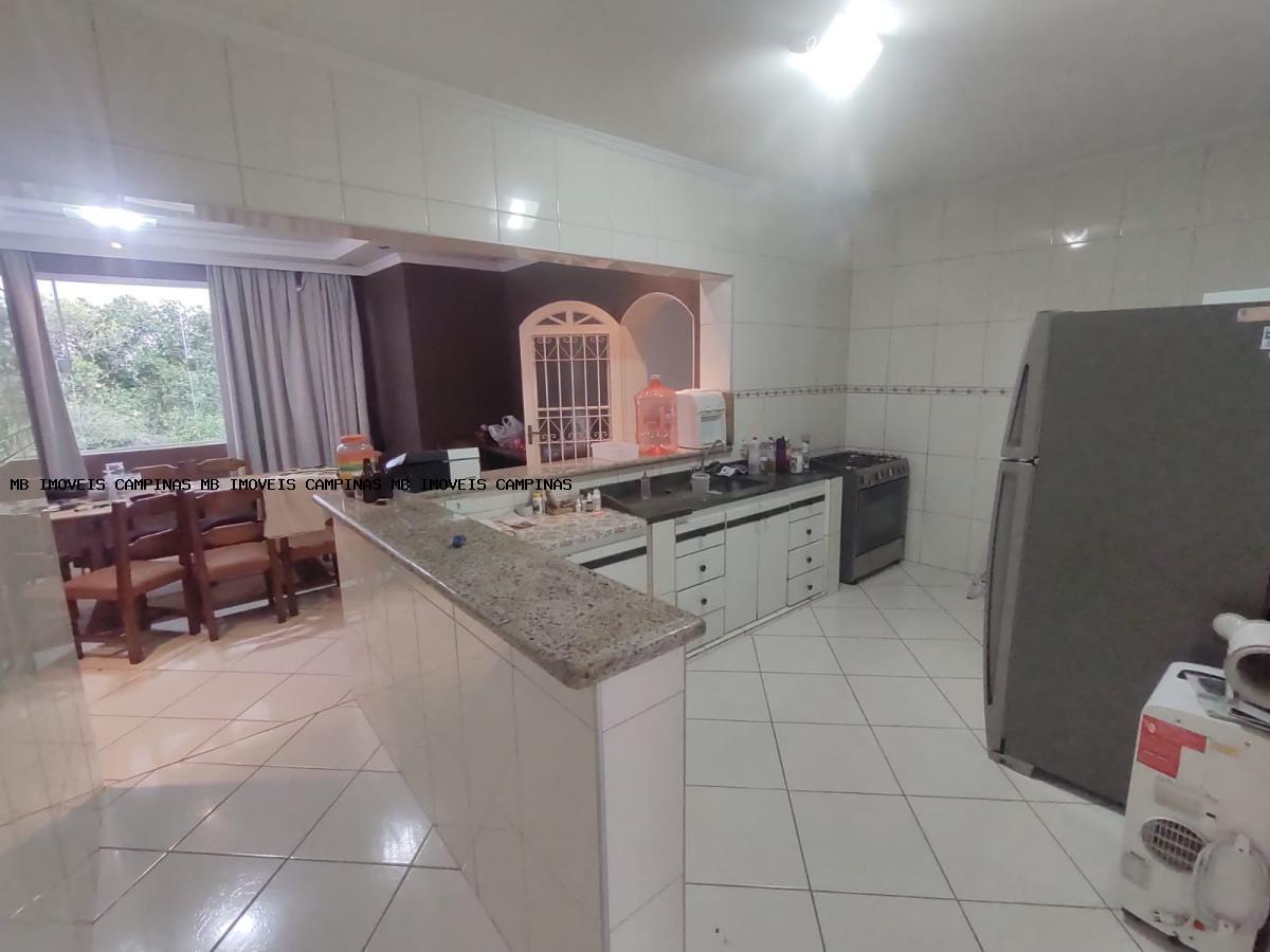 Casa, 3 quartos, 200 m² - Foto 9