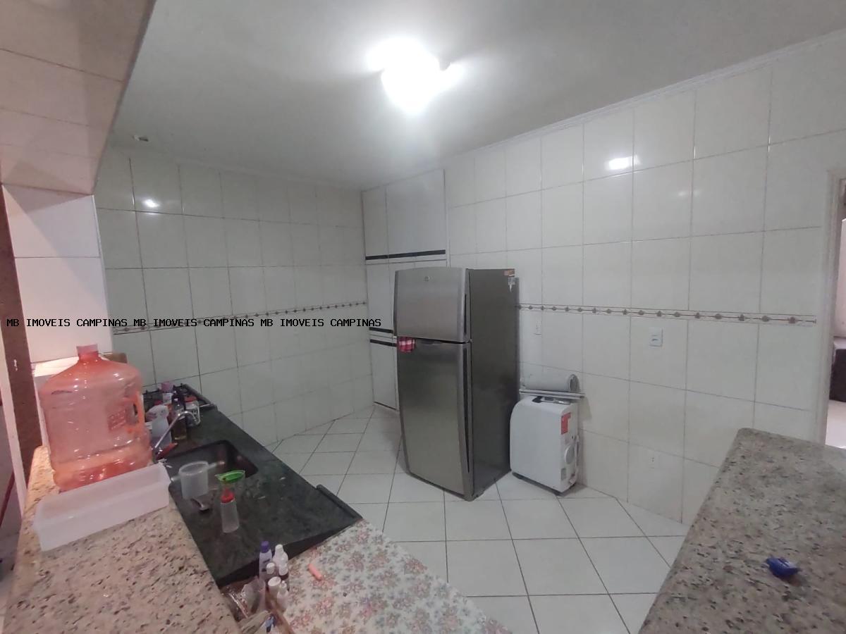 Casa, 3 quartos, 200 m² - Foto 11