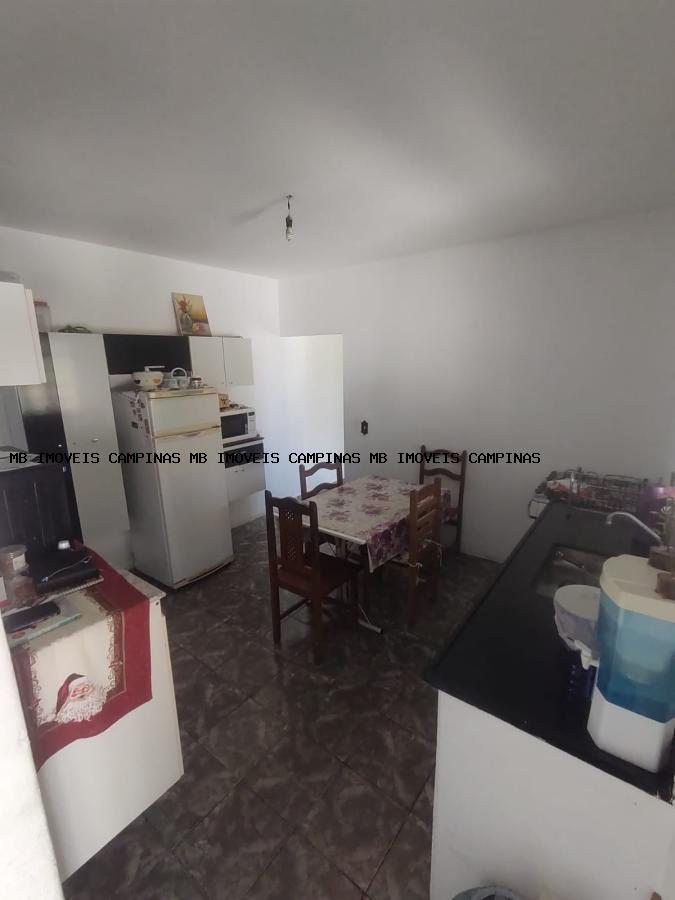 Casa à venda com 4 quartos, 130m² - Foto 9
