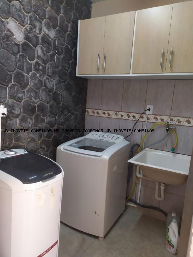 Casa à venda com 3 quartos, 136m² - Foto 2