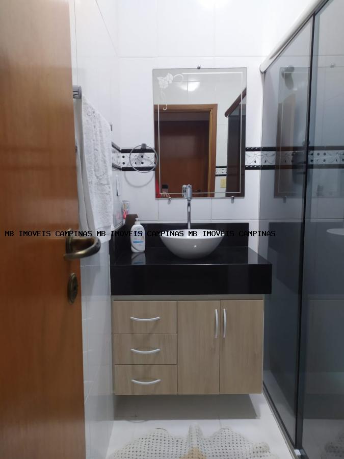 Casa à venda com 3 quartos, 136m² - Foto 13