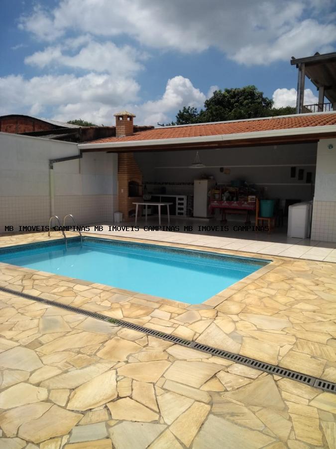 Casa, 3 quartos, 230 m² - Foto 1