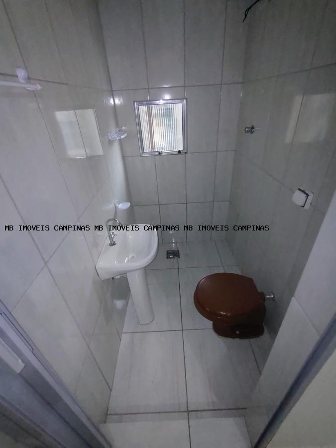 Casa à venda com 6 quartos, 180m² - Foto 8