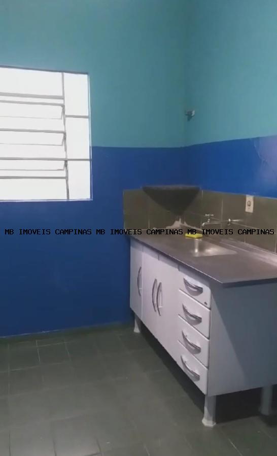 Casa à venda com 6 quartos, 180m² - Foto 11