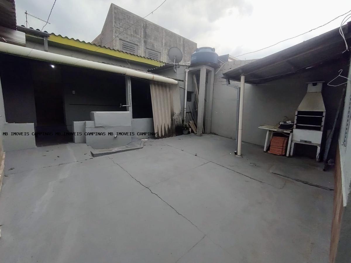 Casa à venda com 6 quartos, 180m² - Foto 14