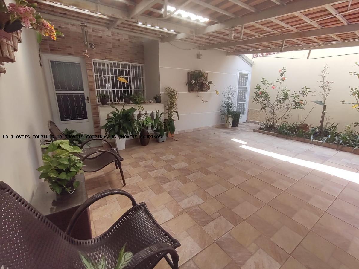 Casa, 3 quartos, 75 m² - Foto 1