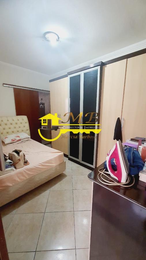 Casa à venda com 2 quartos, 135m² - Foto 4