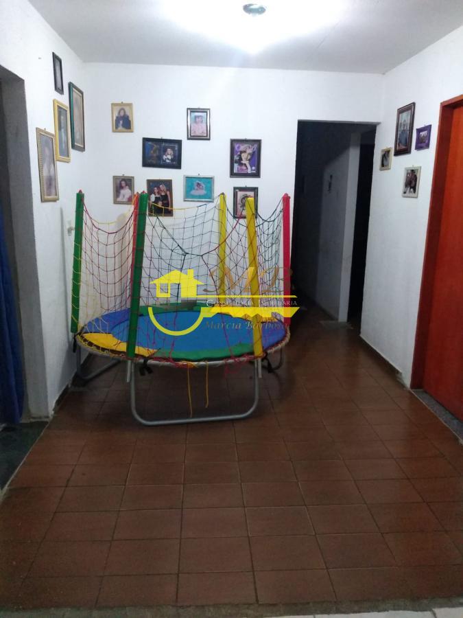 Casa, 6 quartos, 220 m² - Foto 29