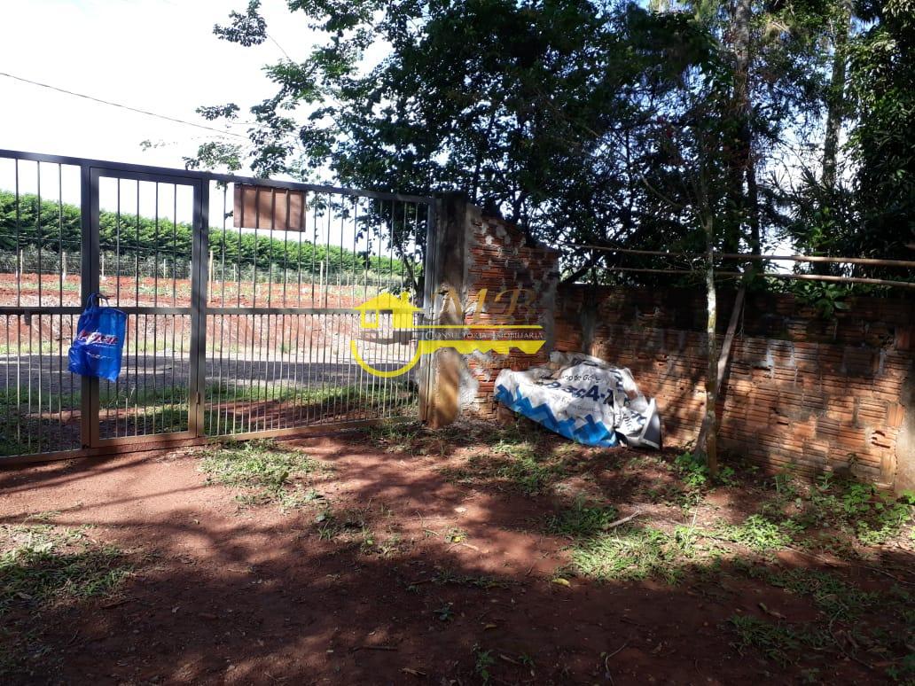 Chácara à venda com 2 quartos, 2452m² - Foto 2