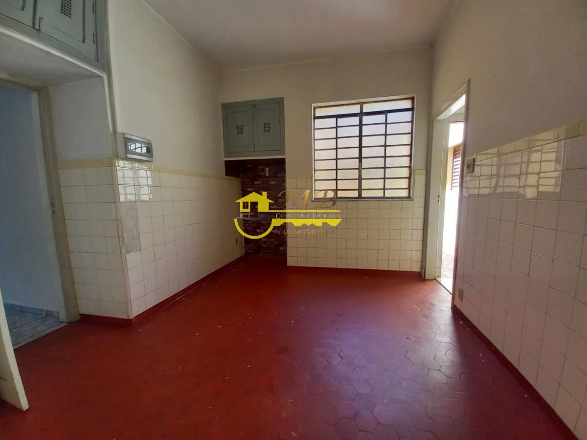 Casa, 3 quartos, 313 m² - Foto 3