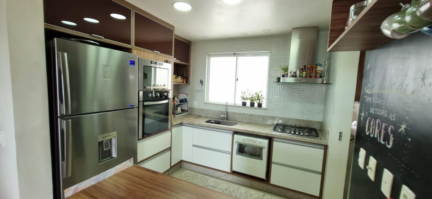 Apartamento à venda com 3 quartos, 87m² - Foto 9
