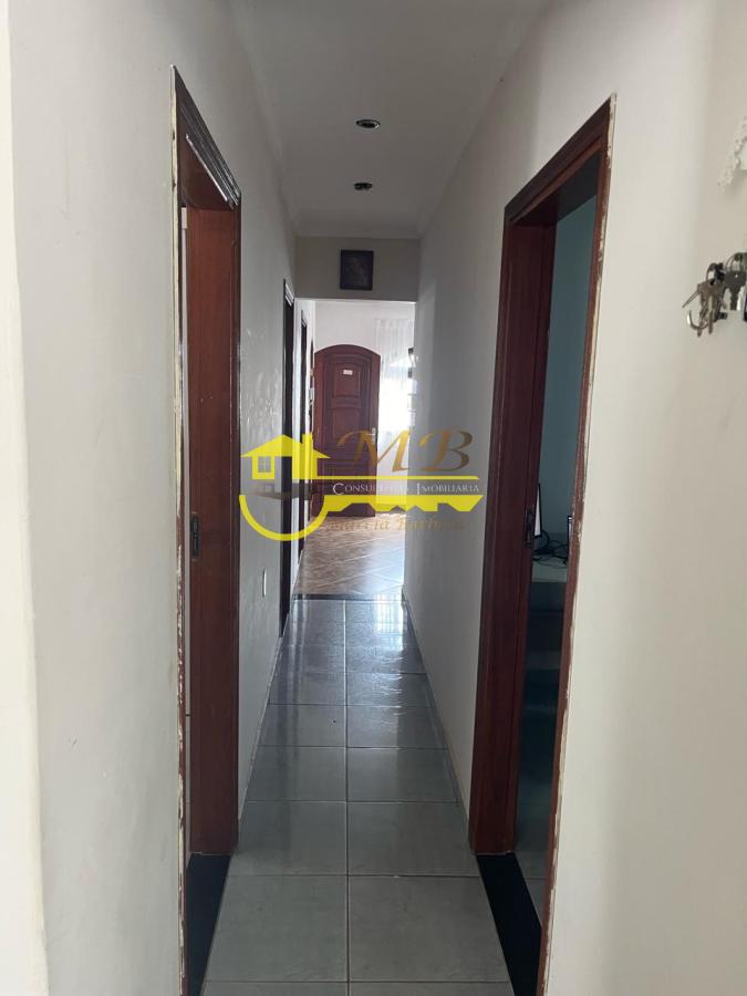 Casa à venda com 3 quartos, 300m² - Foto 13