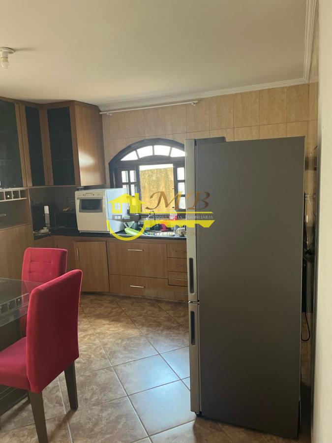 Casa, 3 quartos, 250 m² - Foto 13