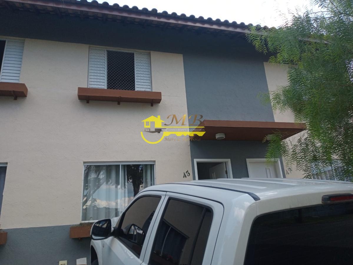 Casa à venda com 2 quartos, 76m² - Foto 2