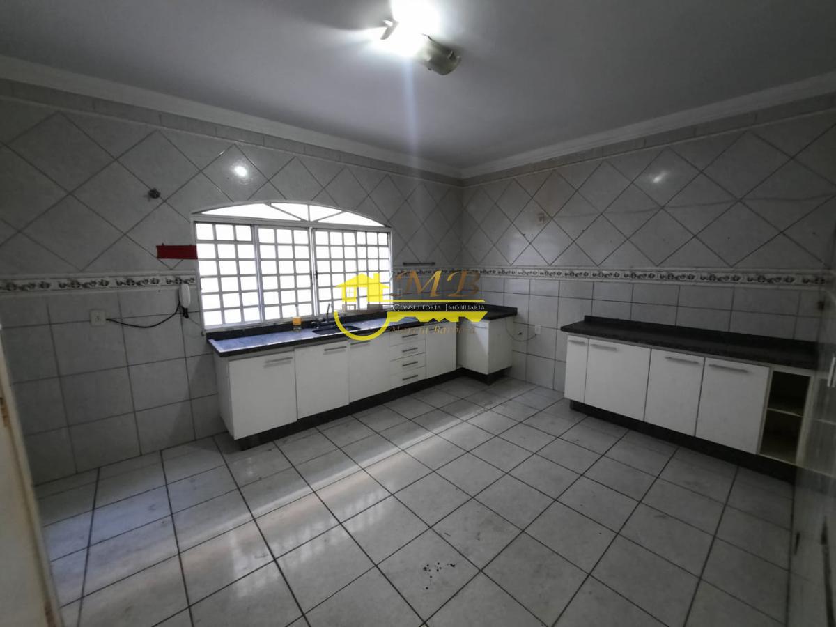 Casa, 4 quartos, 200 m² - Foto 12