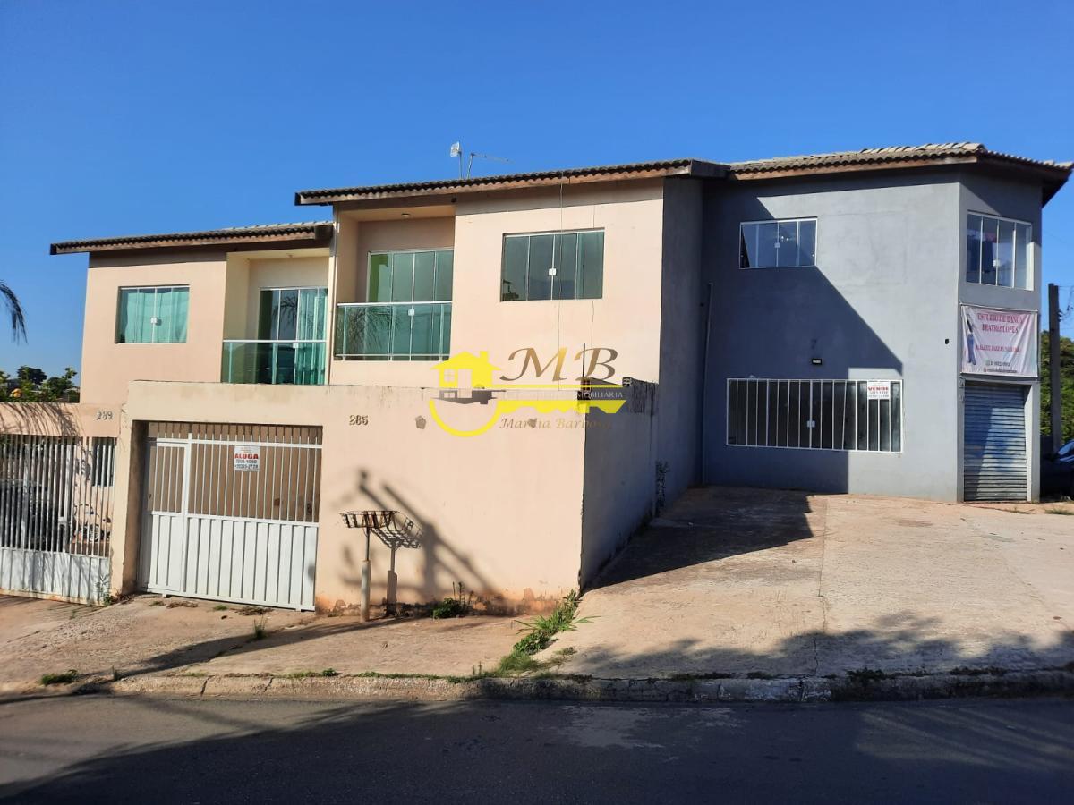 Casa, 7 quartos, 250 m² - Foto 1
