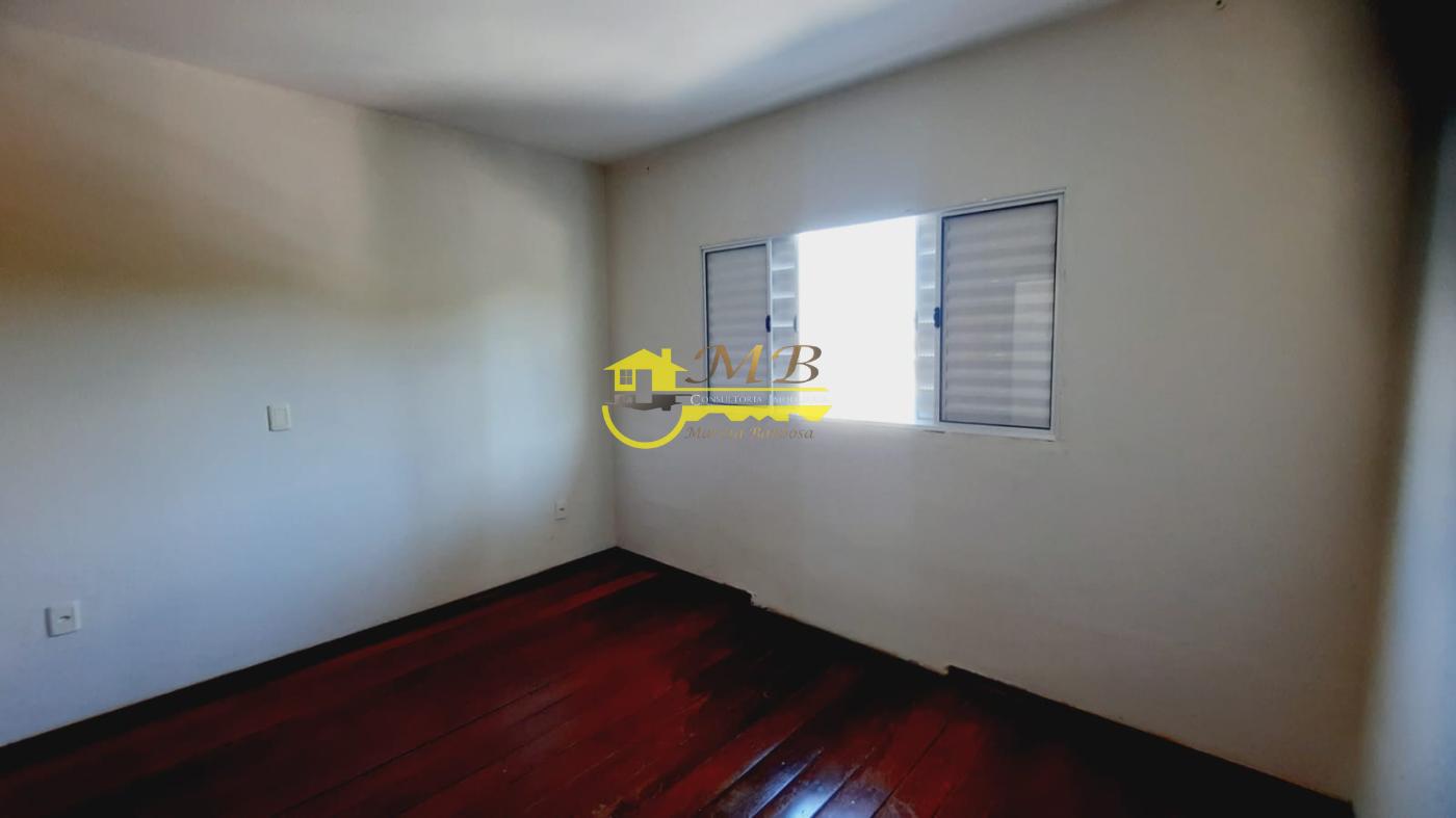 Casa à venda com 2 quartos, 100m² - Foto 13