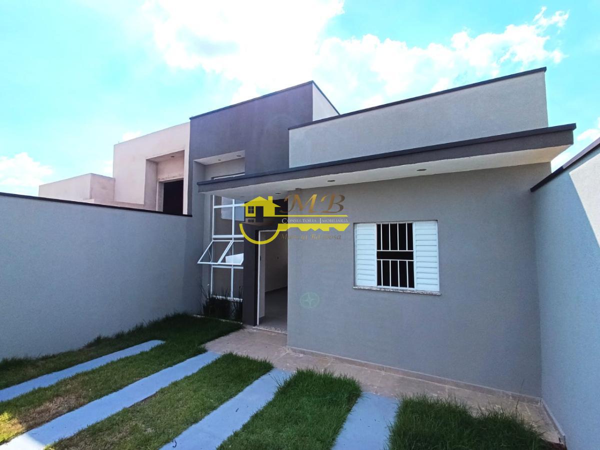 Casa à venda com 2 quartos, 61m² - Foto 2