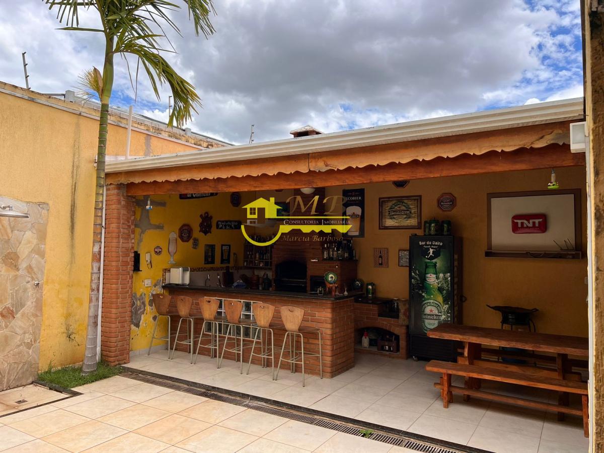 Casa, 3 quartos, 180 m² - Foto 1