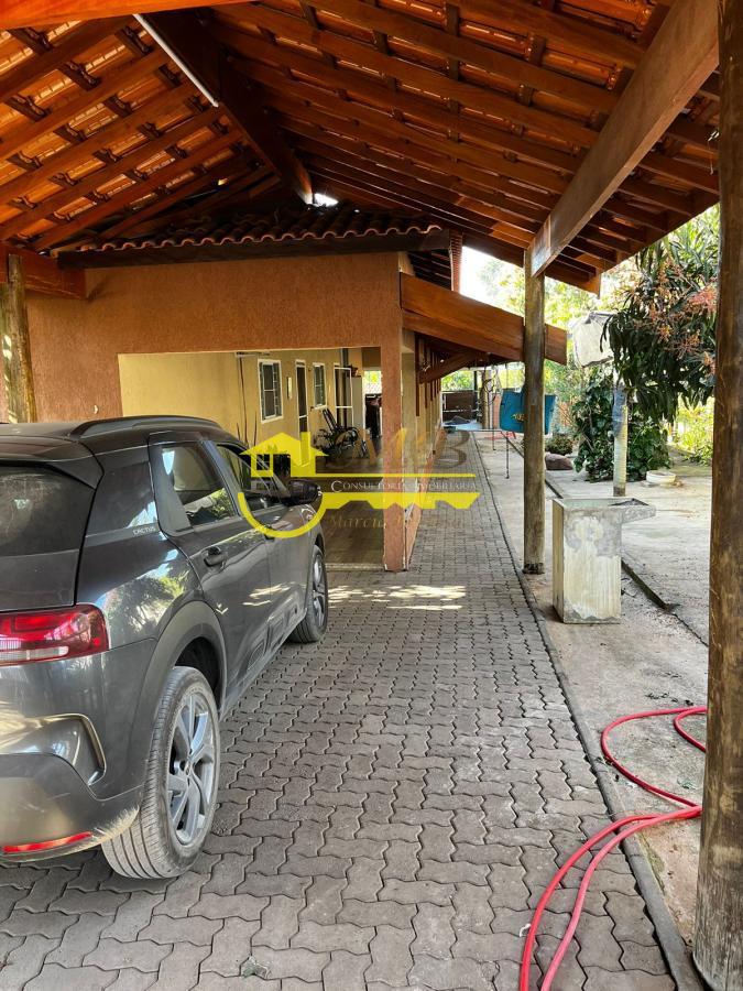 Chácara à venda com 2 quartos, 250m² - Foto 1