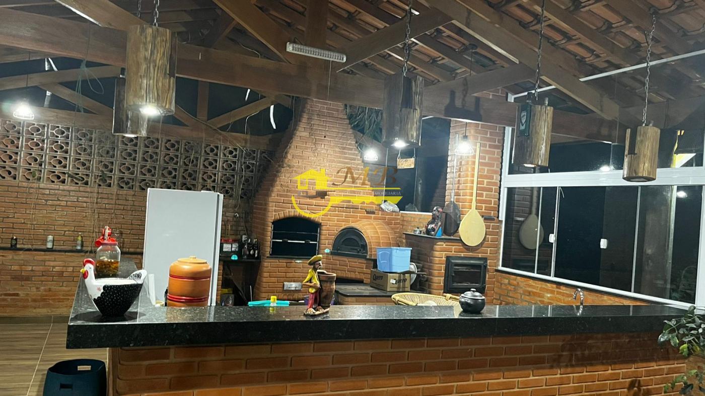 Chácara à venda com 2 quartos, 250m² - Foto 5