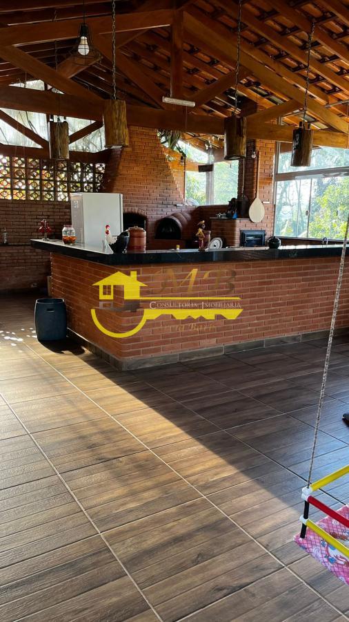 Chácara à venda com 2 quartos, 250m² - Foto 4