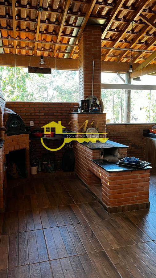 Chácara à venda com 2 quartos, 250m² - Foto 3