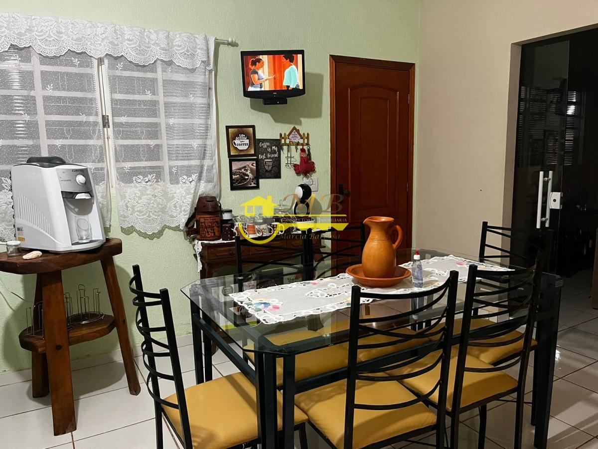 Chácara à venda com 2 quartos, 250m² - Foto 13