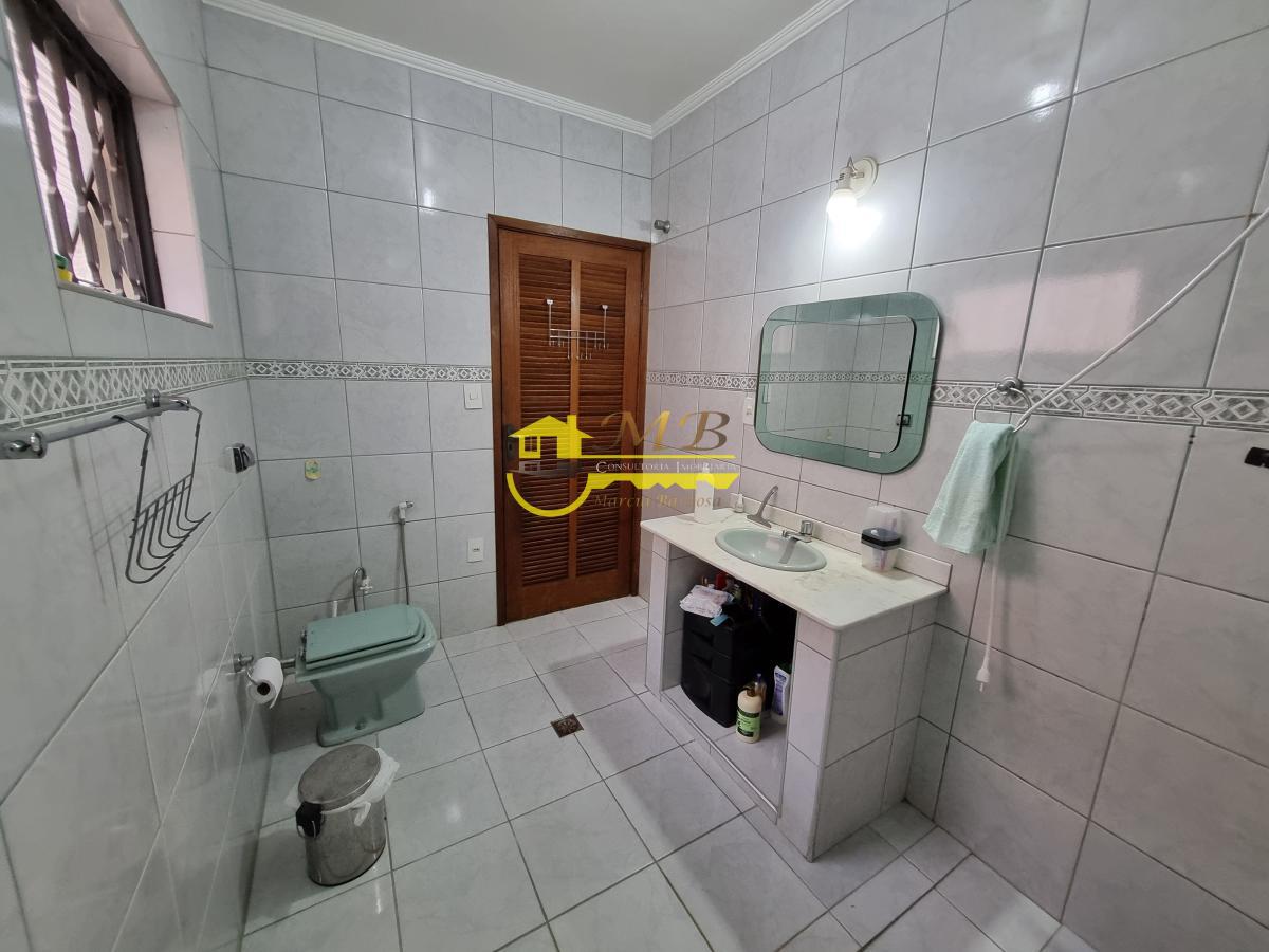 Casa à venda com 3 quartos, 238m² - Foto 10