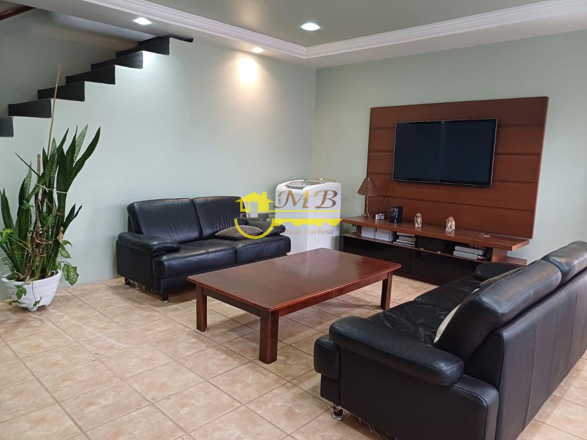 Casa à venda com 3 quartos, 238m² - Foto 7