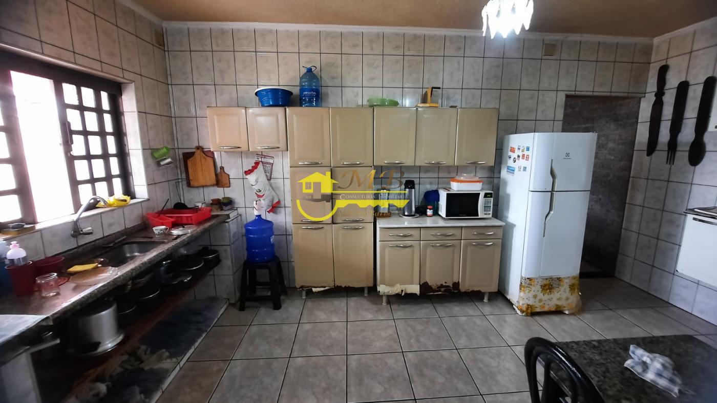Casa, 3 quartos, 200 m² - Foto 8