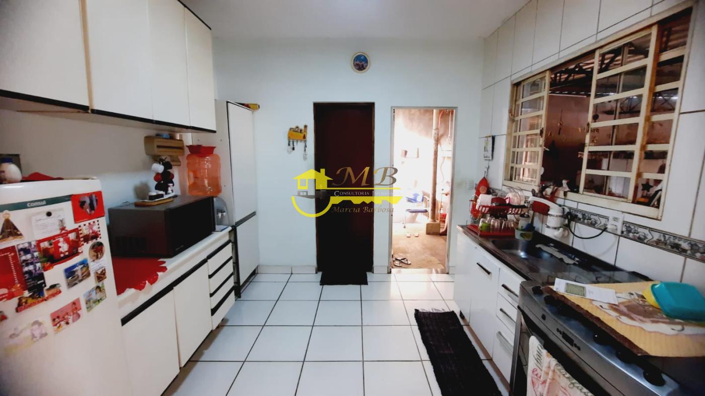 Chácara à venda com 3 quartos, 2000m² - Foto 10