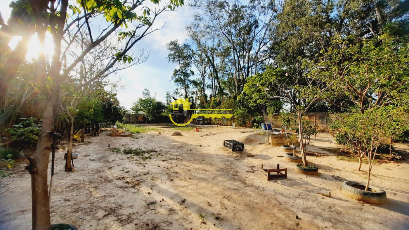 Chácara à venda com 3 quartos, 2000m² - Foto 3