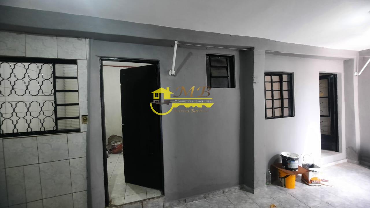 Casa à venda com 4 quartos, 180m² - Foto 10