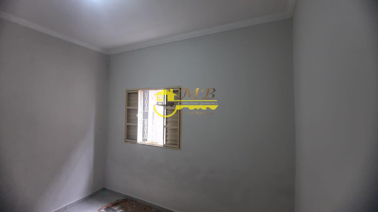 Casa à venda com 4 quartos, 180m² - Foto 7