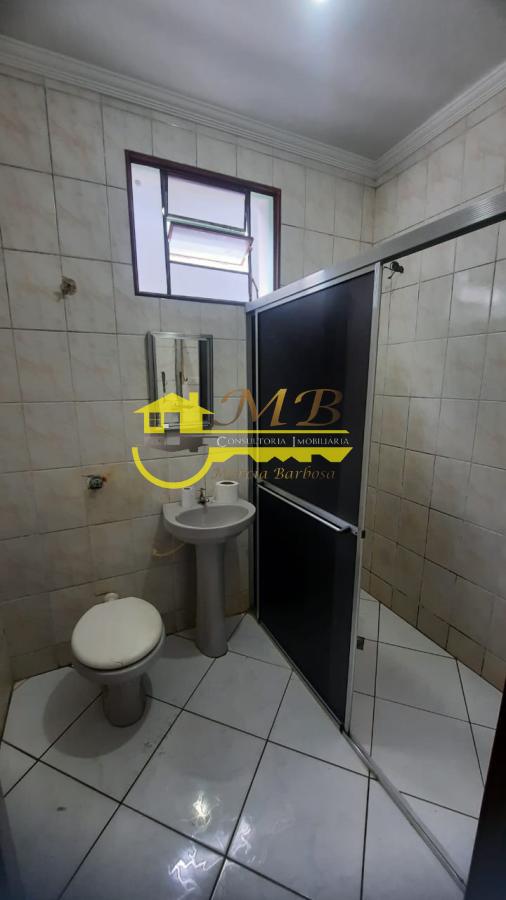 Casa à venda com 4 quartos, 180m² - Foto 8
