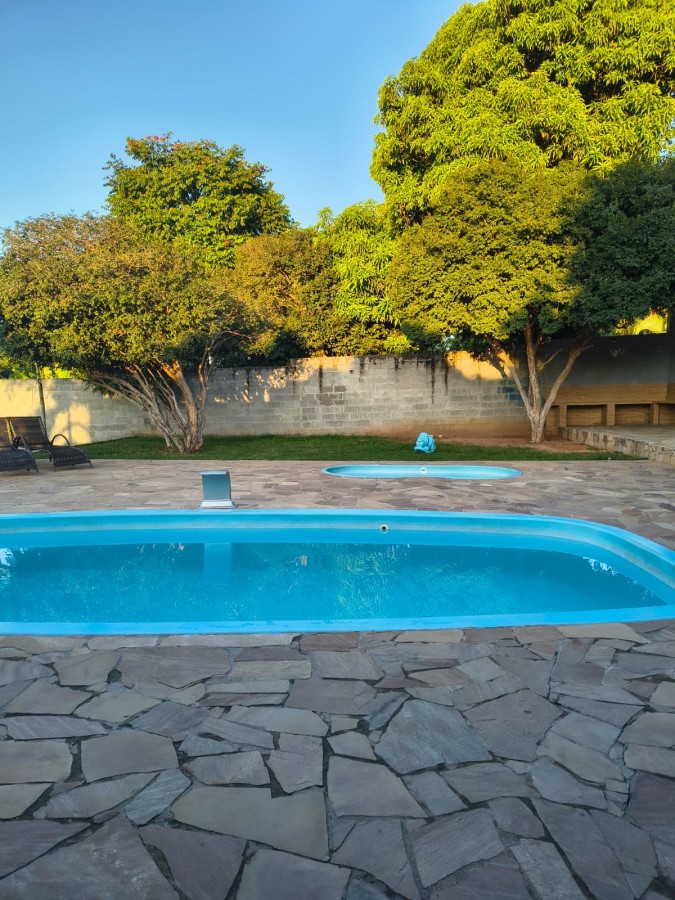 Chácara para alugar com 2 quartos, 1000m² - Foto 2
